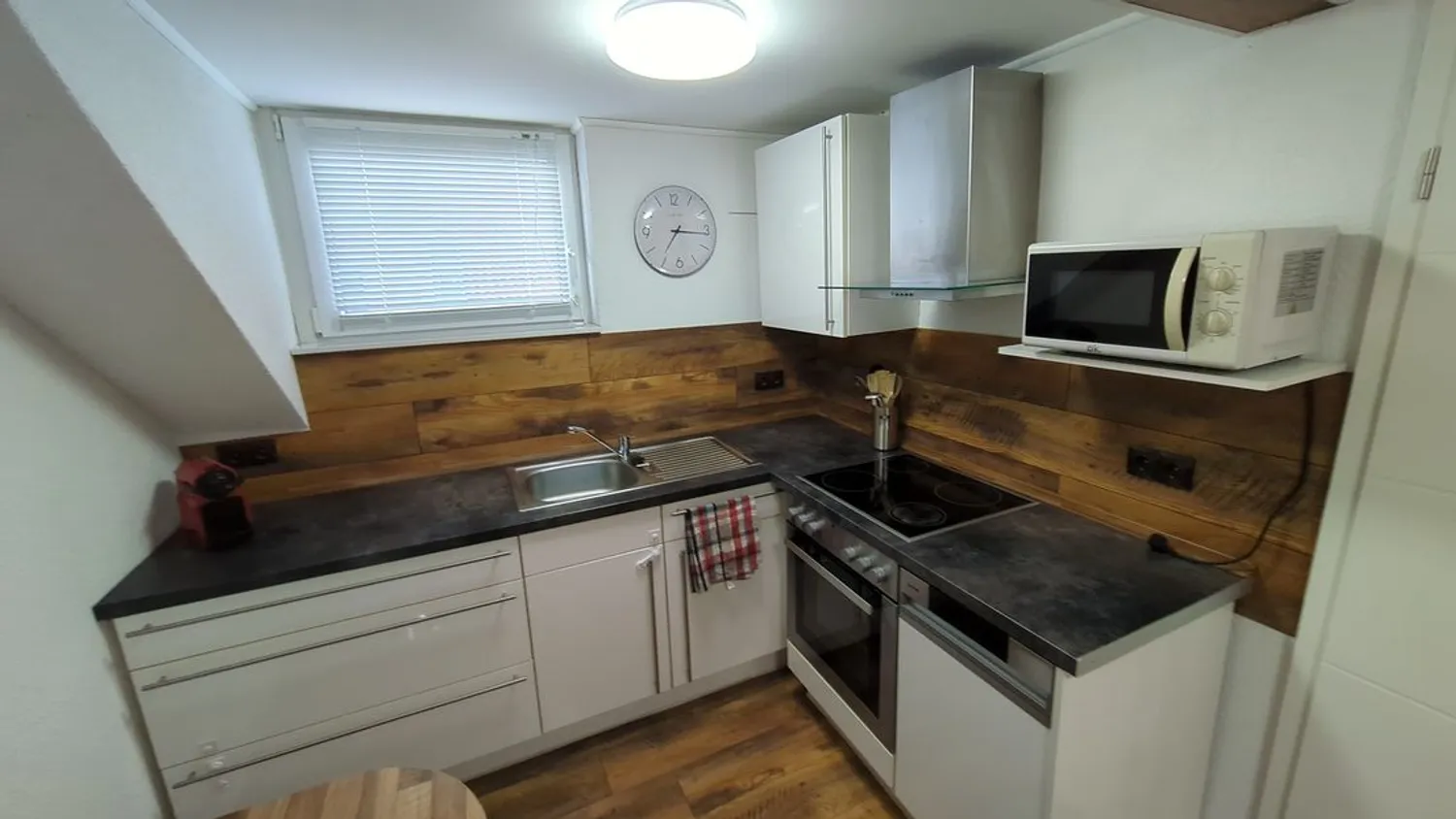 2 Zimmer Wohnung mit 50 m² in Köln – Bild 6