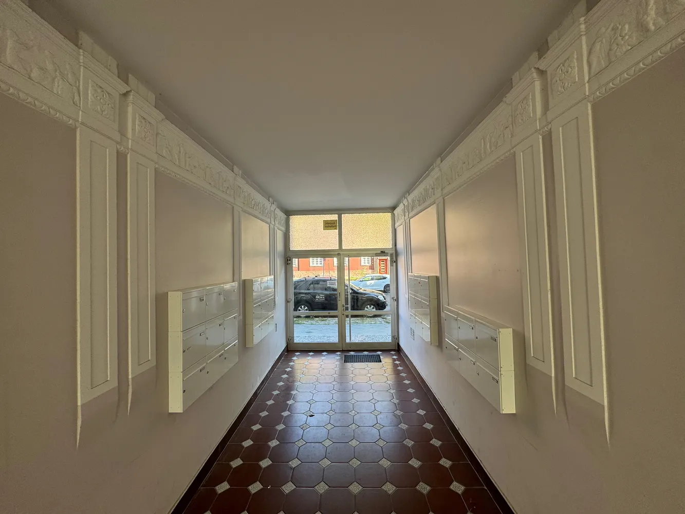 1 Zimmer Wohnung mit 38 m² in Berlin – Bild 2