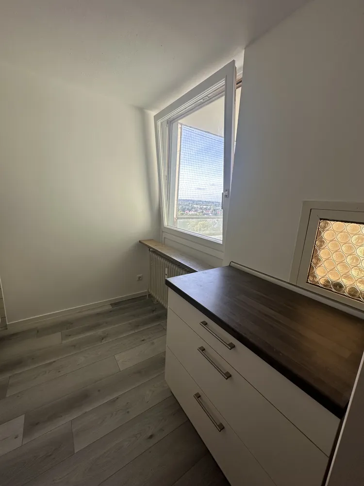 2 Zimmer Wohnung mit 56 m² in München – Bild 3