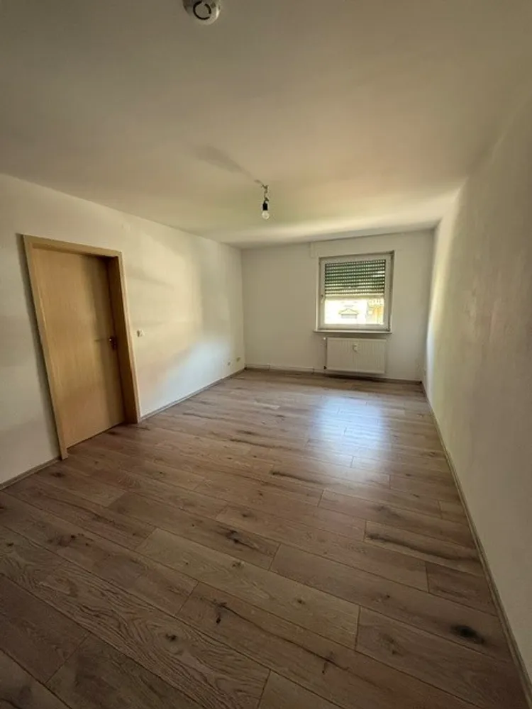 3 Zimmer Wohnung mit 96 m² in Mannheim – Bild 2