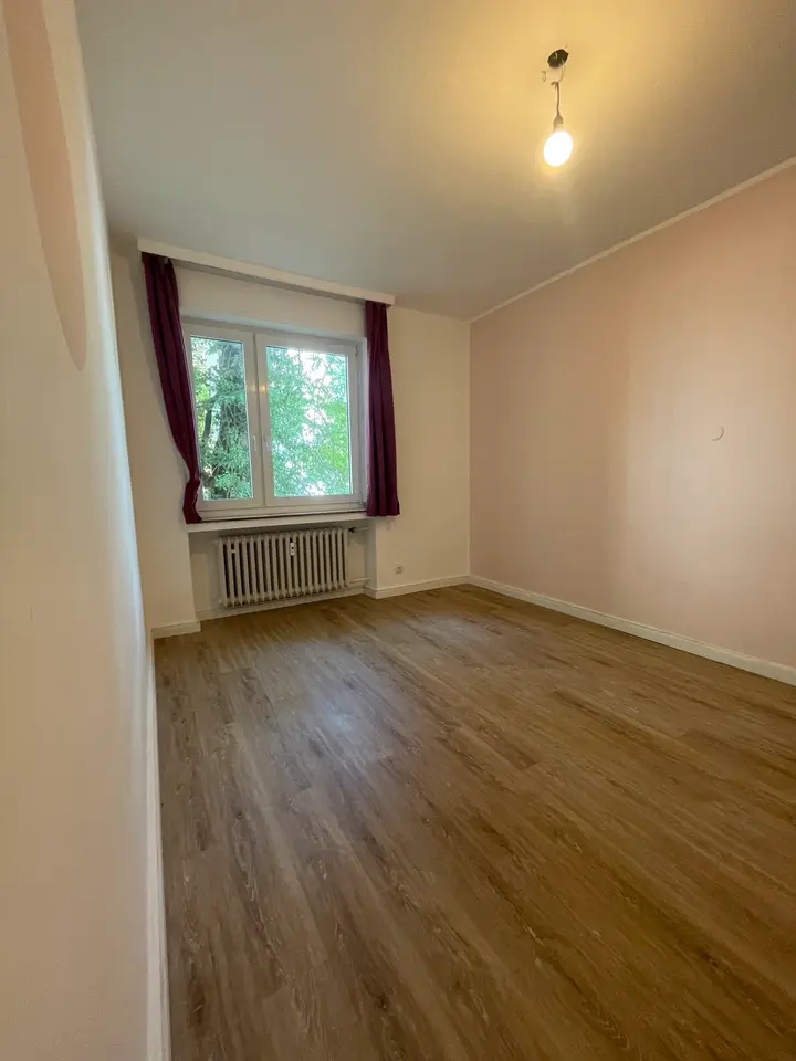WG-Zimmer mit 13 m² in Brühl – Bild 1