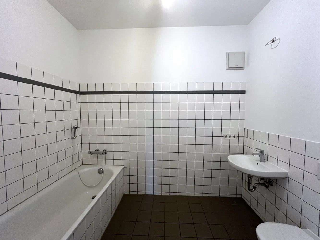 2 Zimmer Wohnung mit 109 m² in Frankfurt am Main – Bild 6