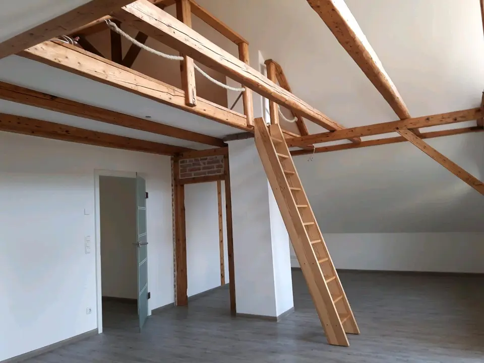 3 Zimmer Wohnung mit 104 m² in Freital – Bild 1
