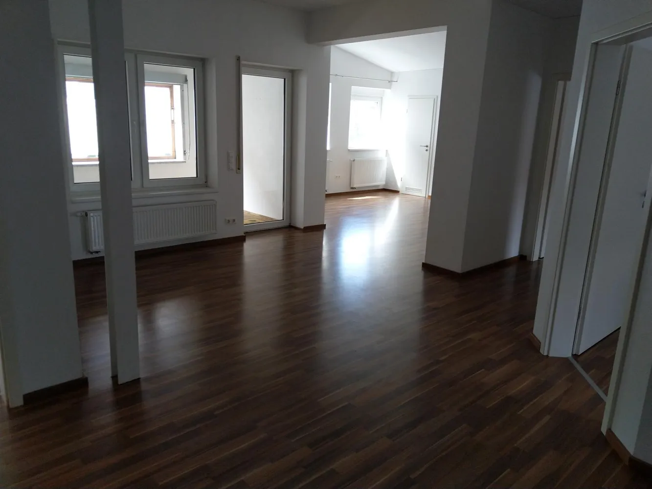 4 Zimmer Wohnung mit 140 m² in Landau in der Pfalz – Bild 1