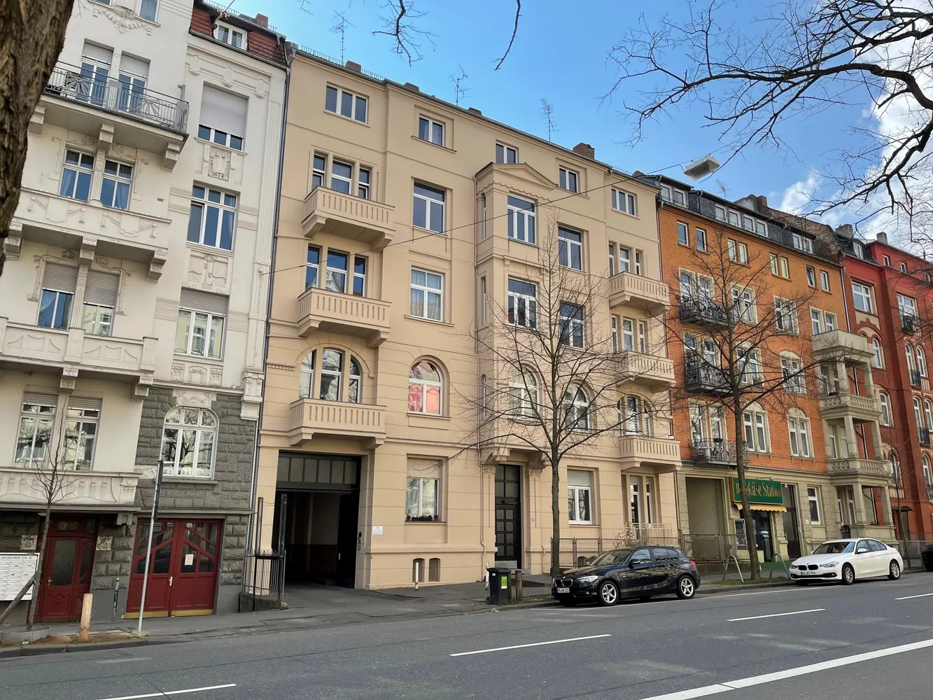 2 room apartment with 71 m² in Wiesbaden – Photo 1