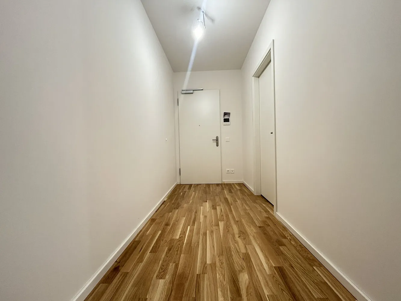 3 Zimmer Wohnung mit 91 m² in Dresden – Bild 2