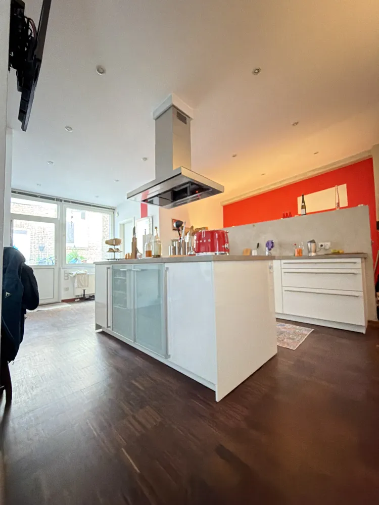 4 room apartment with 150 m² in Bonn – Photo 1