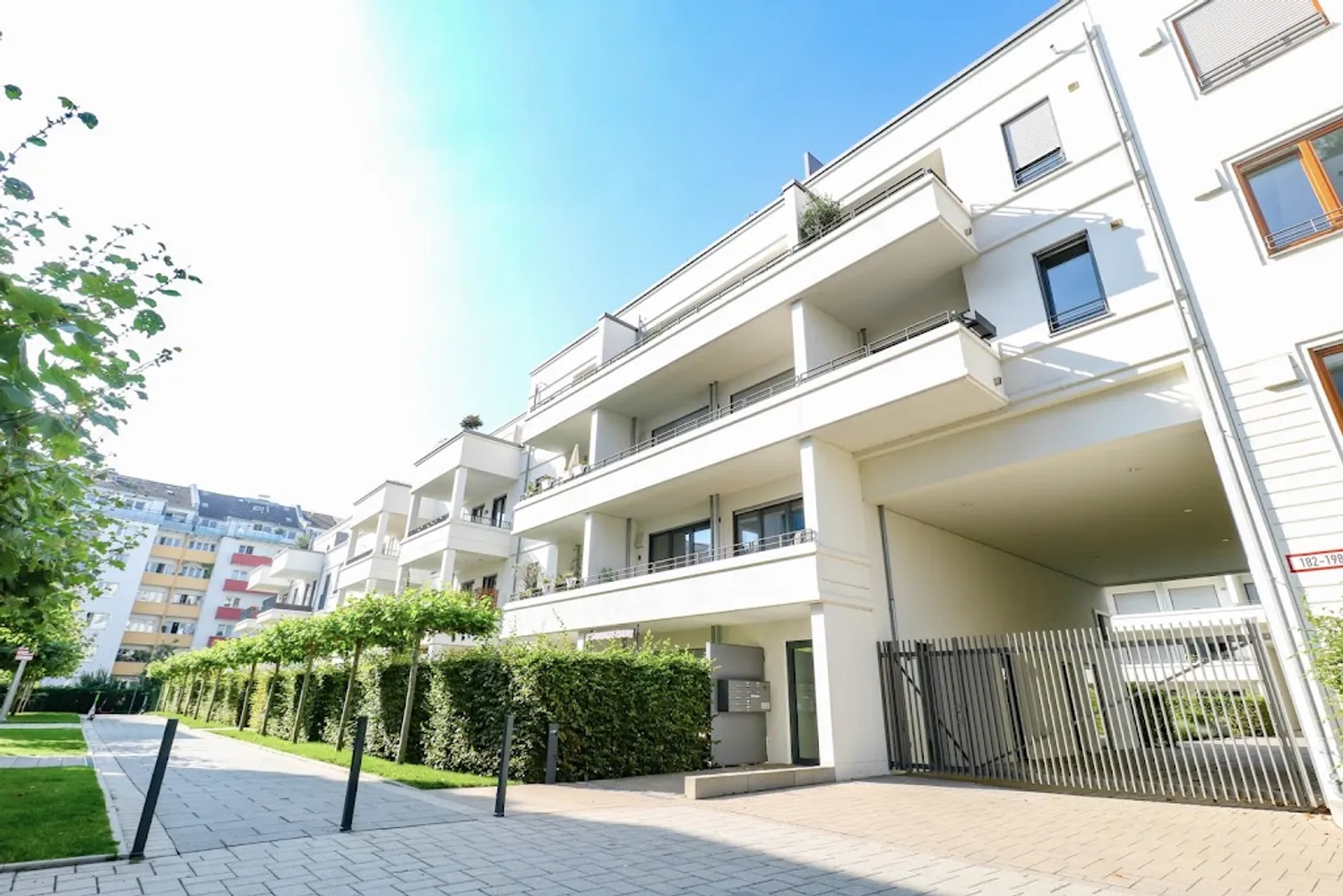 1 Zimmer Wohnung mit 41 m² in Düsseldorf – Bild 1