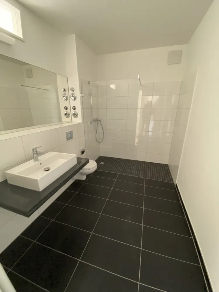 2 Zimmer Wohnung mit 52 m² in Berlin – Bild 3