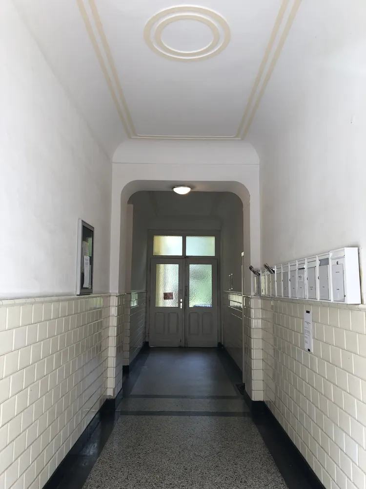 2 Zimmer Wohnung mit 51 m² in Düsseldorf – Bild 2