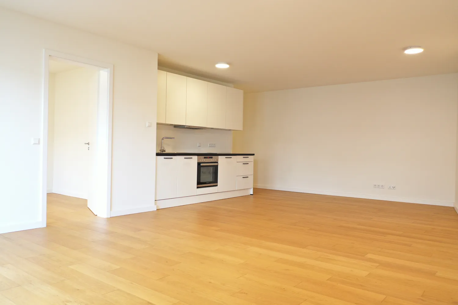 2 Zimmer Wohnung mit 65 m² in München – Bild 7
