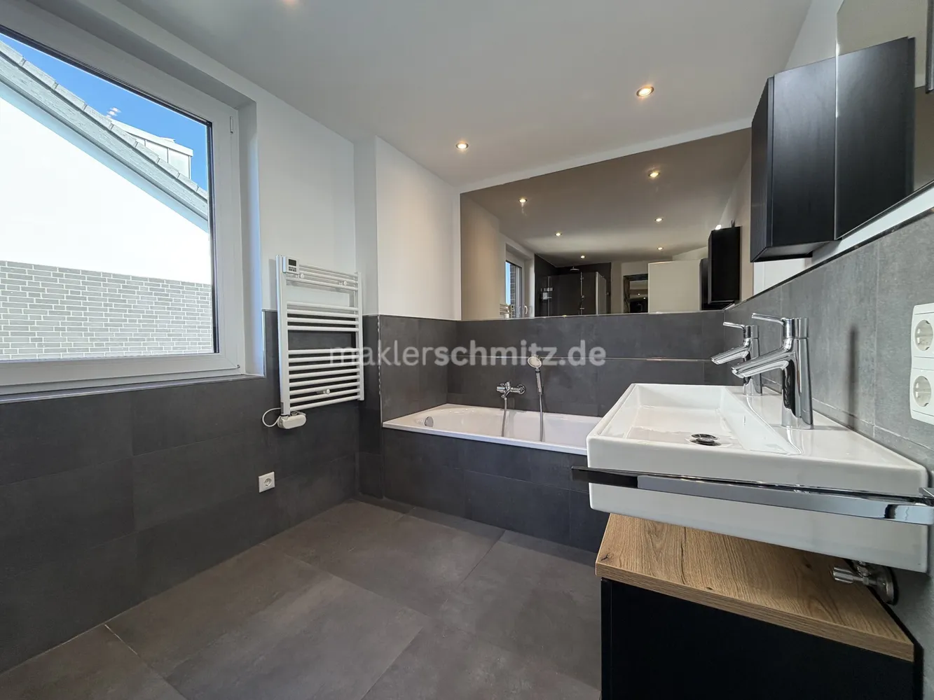 6 Zimmer Haus mit 141 m² in Mönchengladbach – Bild 10