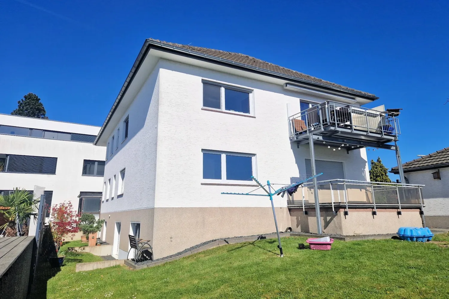 3 Zimmer Wohnung mit 120 m² in Hennef – Bild 1