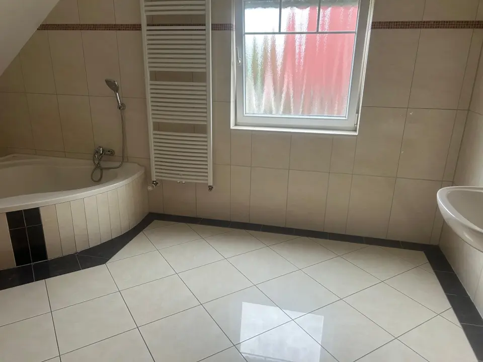 3 room apartment with 85 m² in Celle – Photo 8