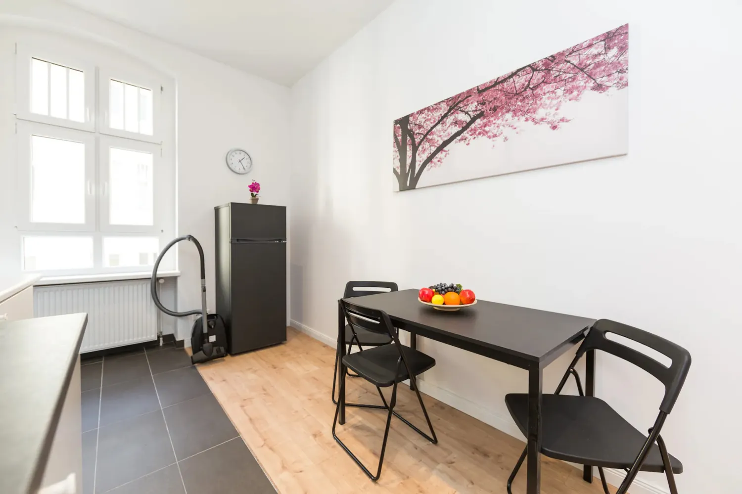 Shared room with 17 m² in Berlin – Photo 3
