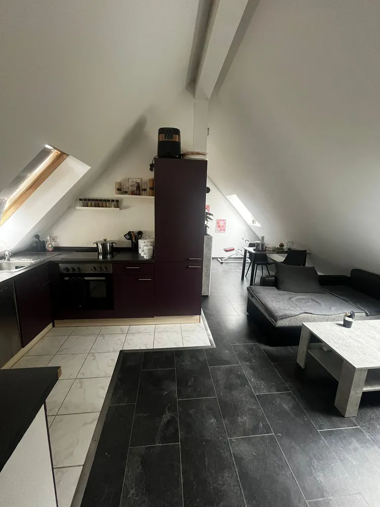 3 Zimmer Wohnung mit 46 m² in Stuttgart – Bild 2