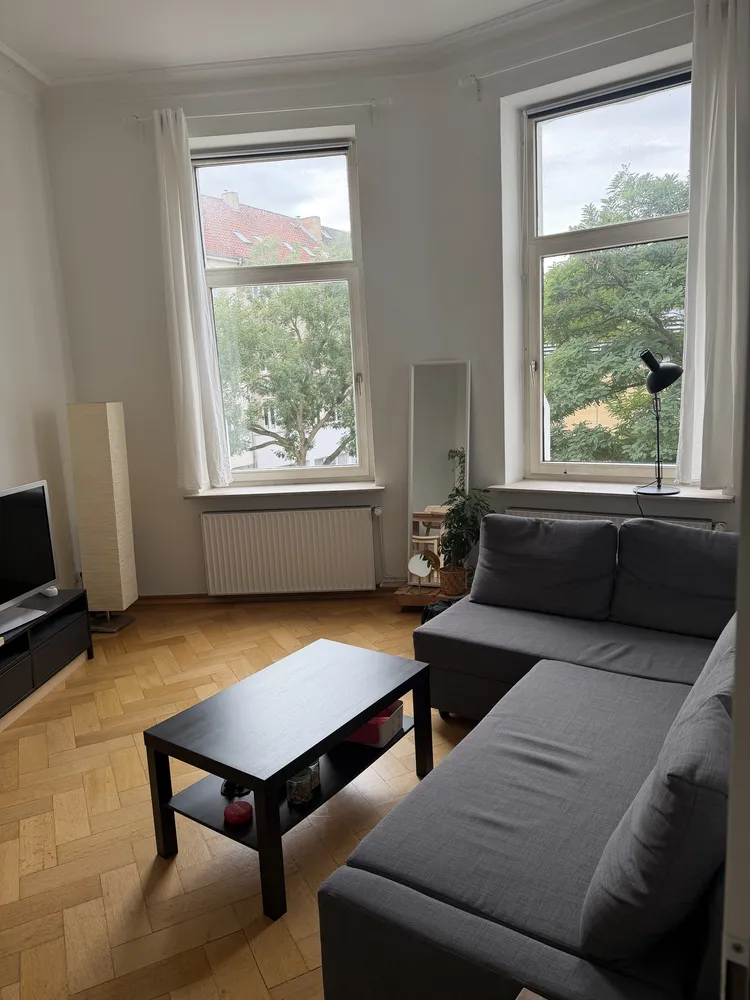 2 room apartment with 48 m² in Hanover – Photo 1
