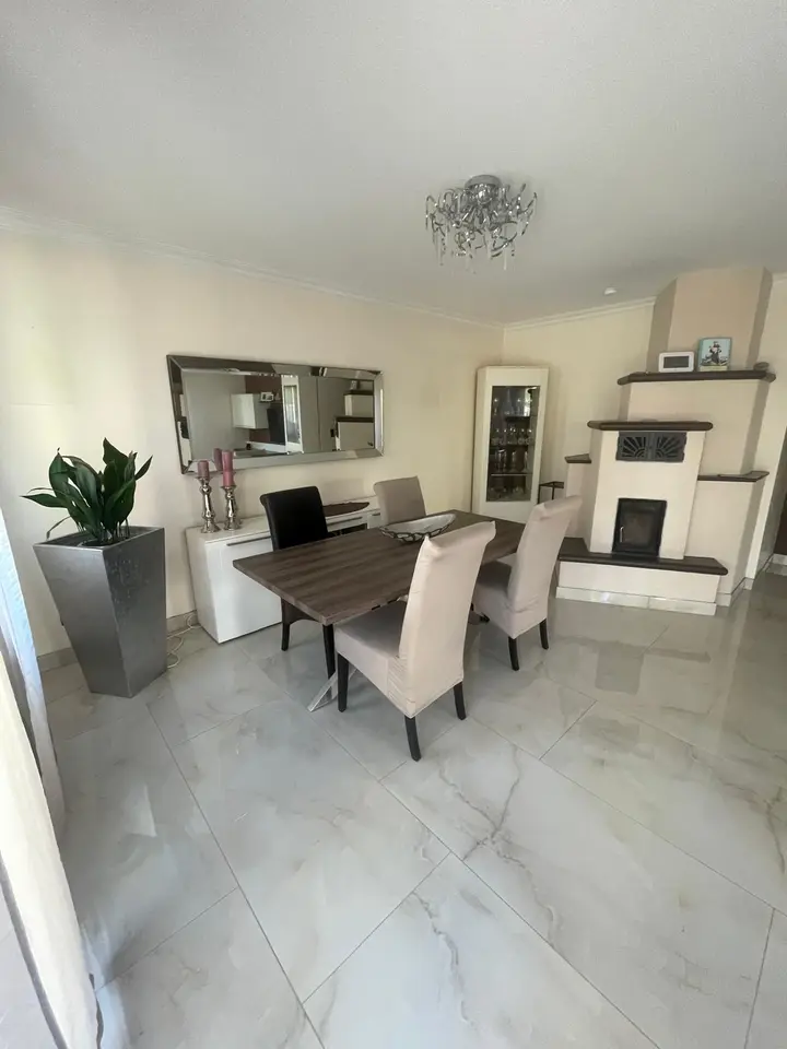 6 Zimmer Haus mit 160 m² in Metzingen – Bild 9