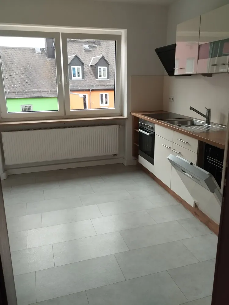 3 Zimmer Wohnung mit 105 m² in Hof – Bild 4