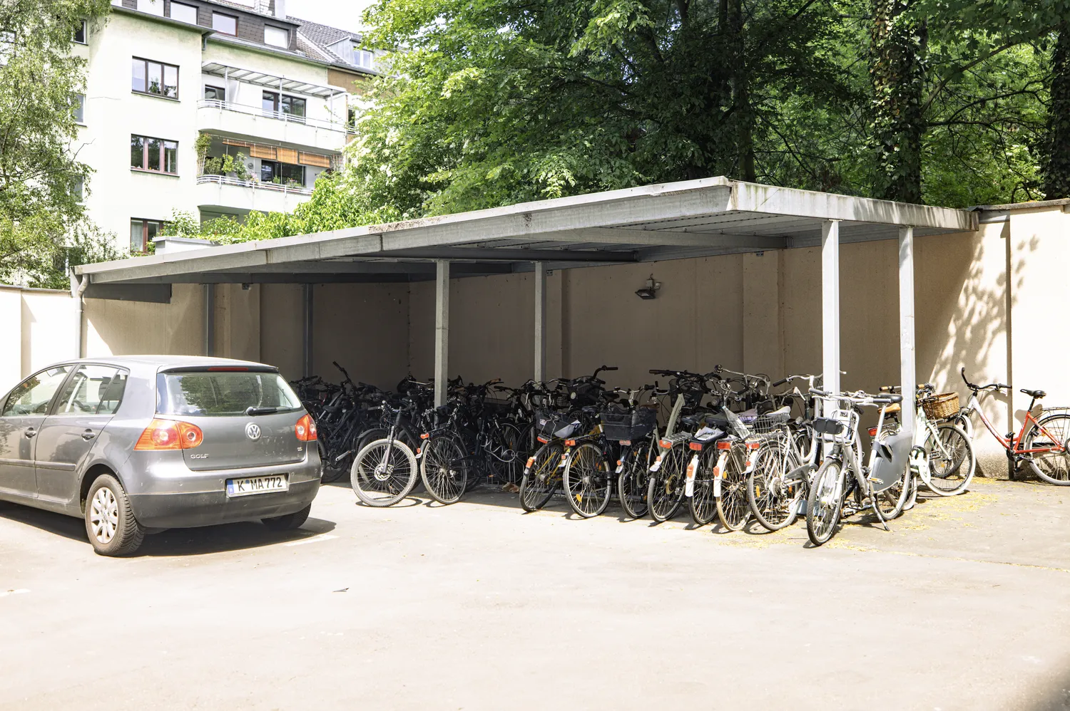 1 room apartment with 26 m² in Cologne – Photo 9