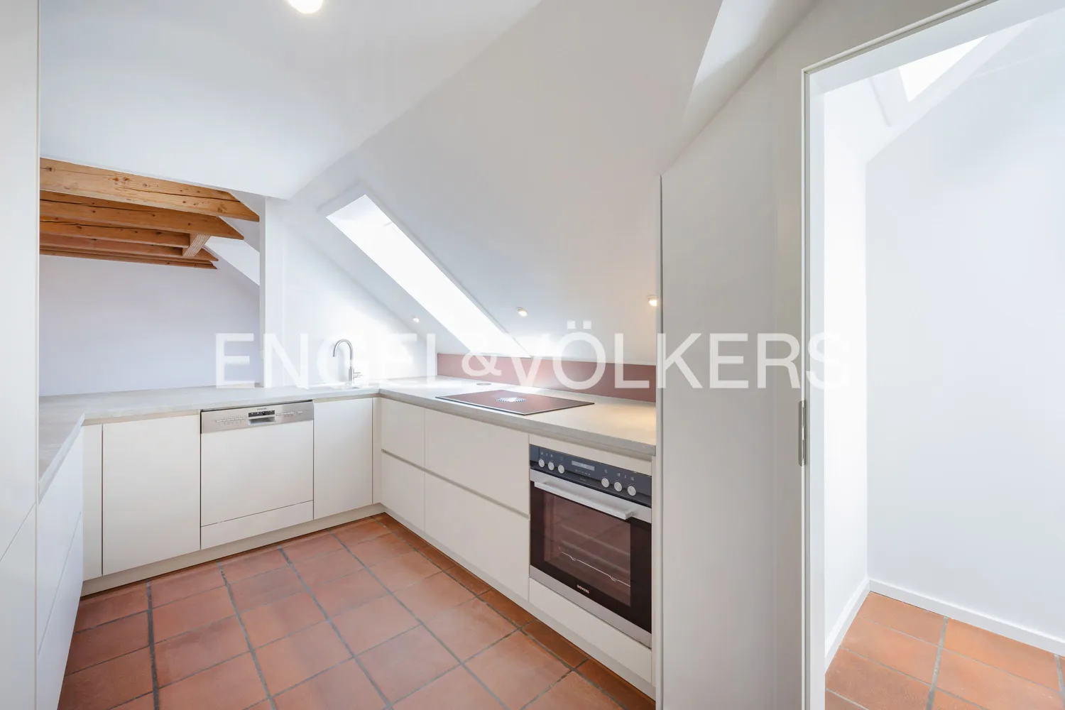 6 Zimmer Wohnung mit 164 m² in Germering – Bild 6