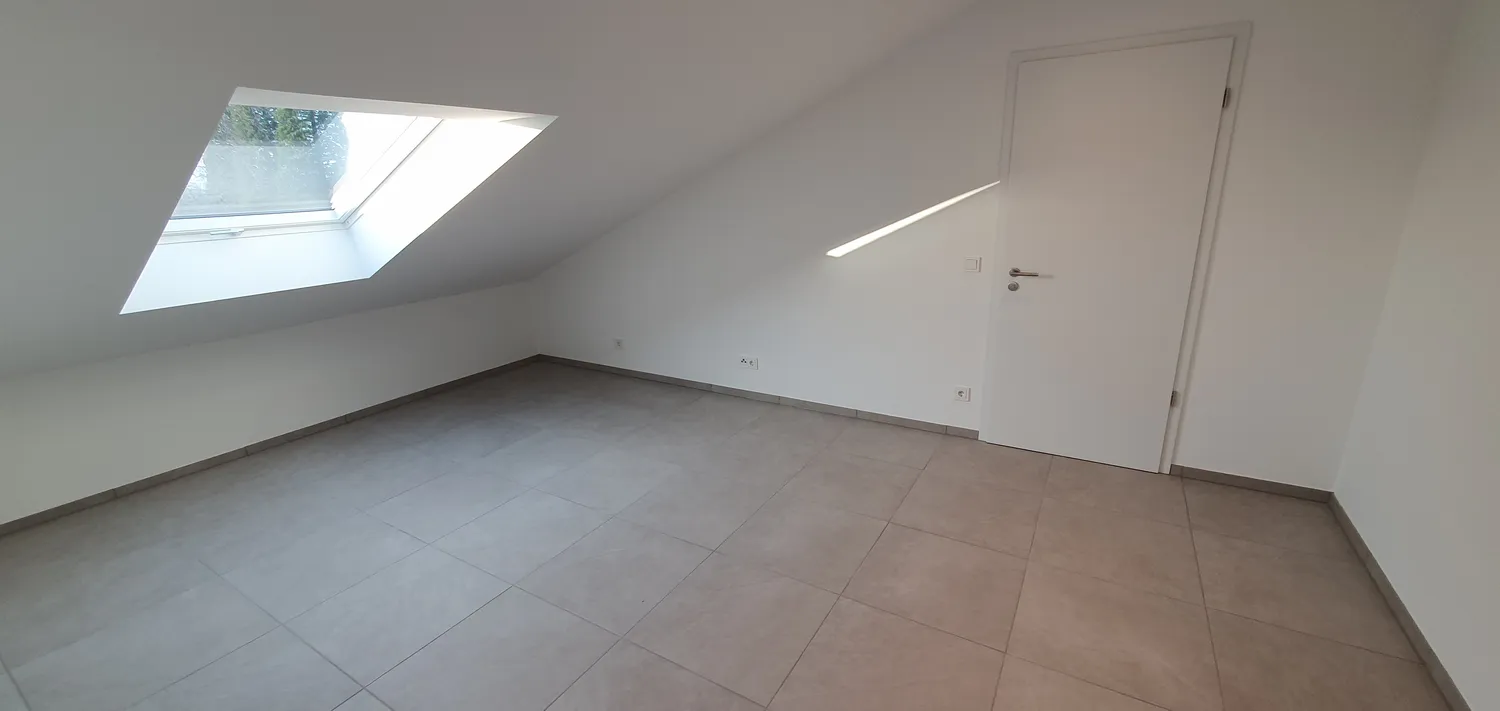 2 Zimmer Wohnung mit 58 m² in Köln – Bild 6