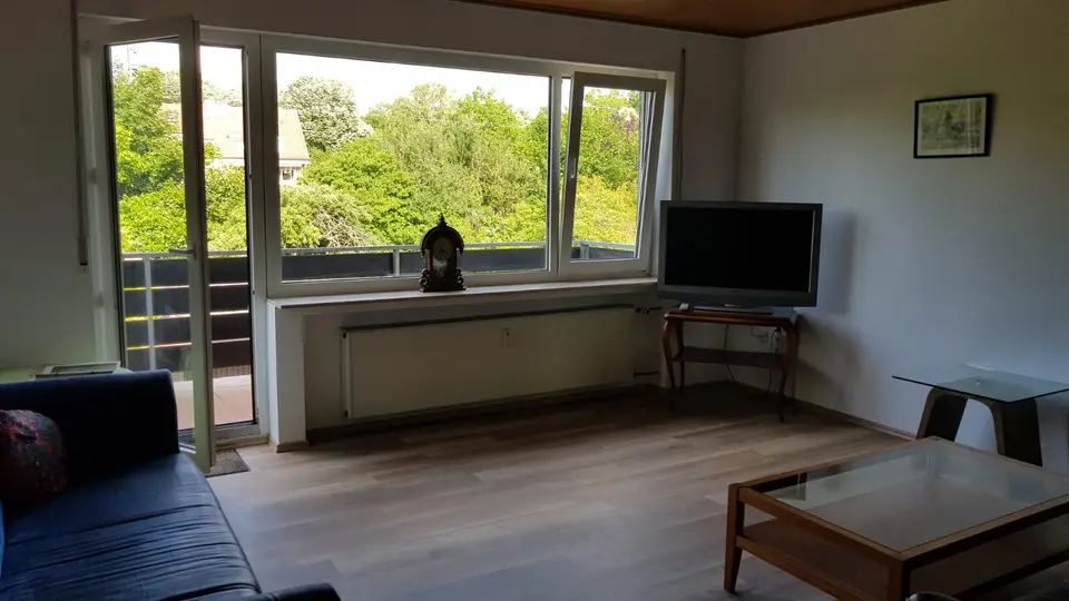 WG-Zimmer mit 75 m² in Frankfurt am Main – Bild 1