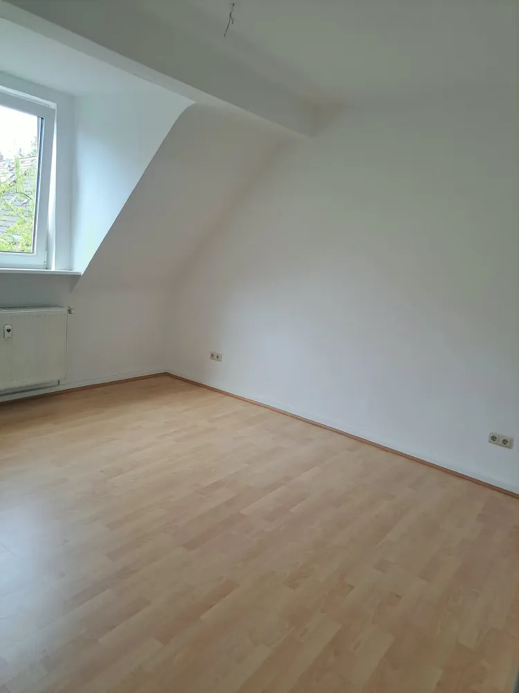 4 Zimmer Wohnung mit 72 m² in Essen – Bild 7