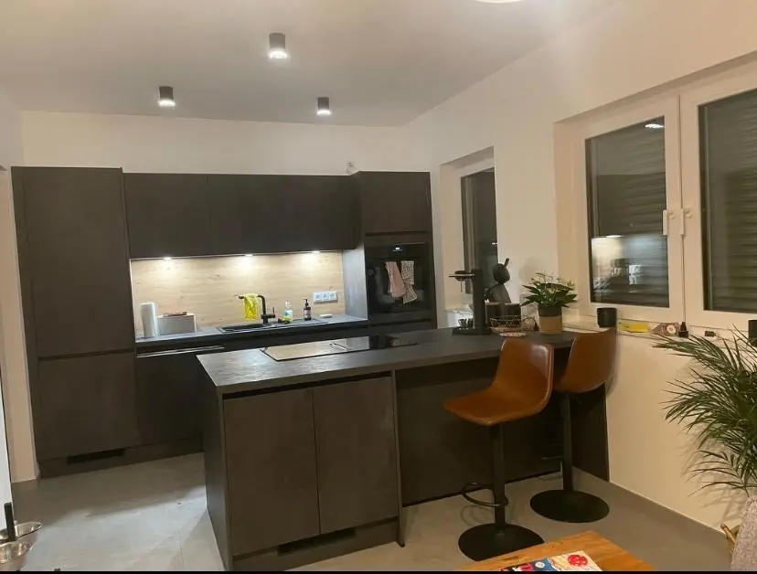 5 Zimmer Wohnung mit 125 m² in Saarbrücken – Bild 2