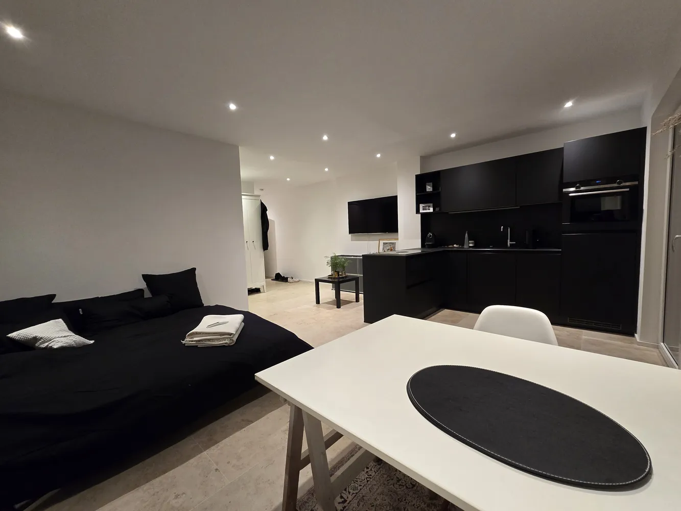 2 Zimmer Wohnung mit 45 m² in Ingolstadt – Bild 2