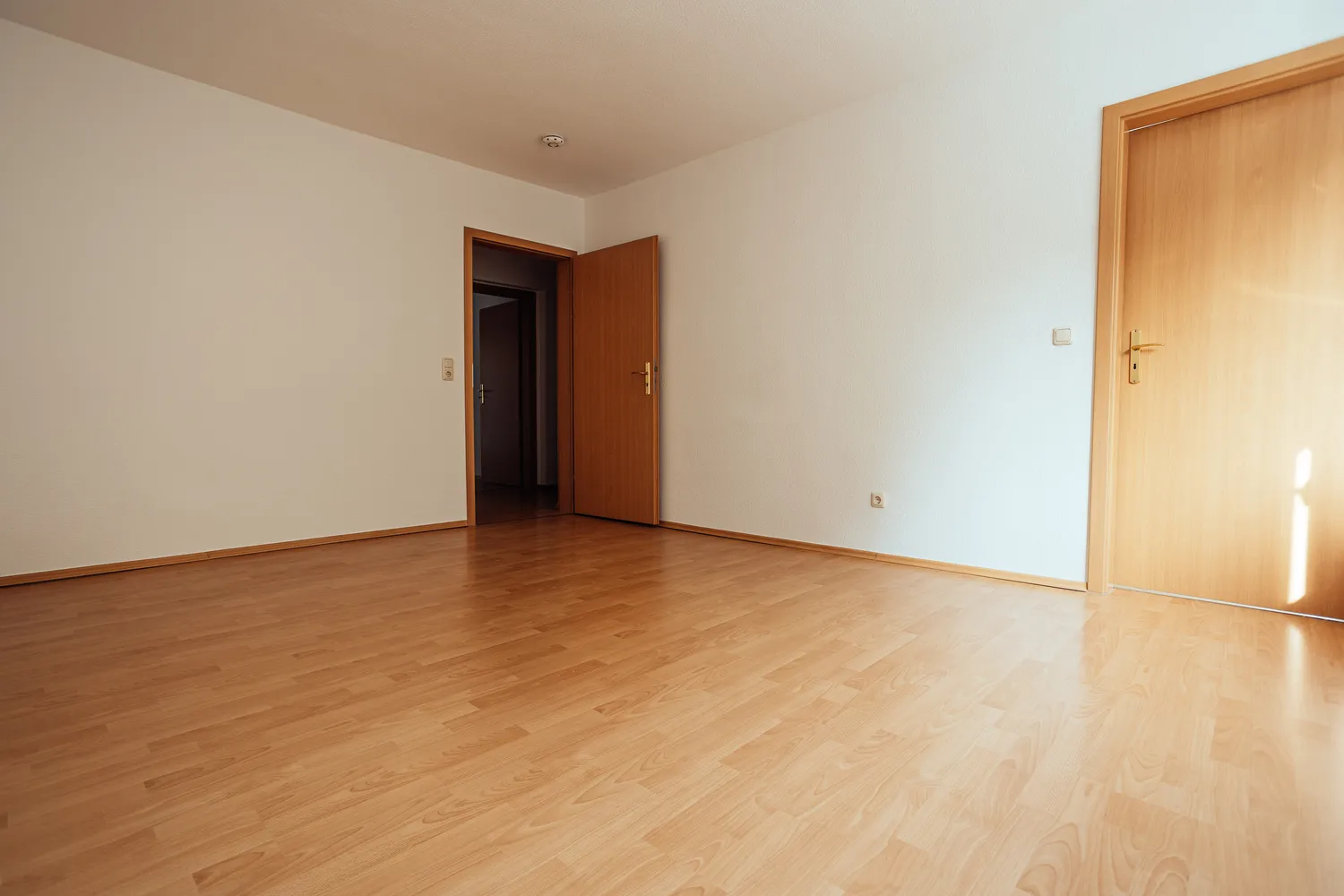 2 Zimmer Wohnung mit 55 m² in Magdeburg – Bild 4