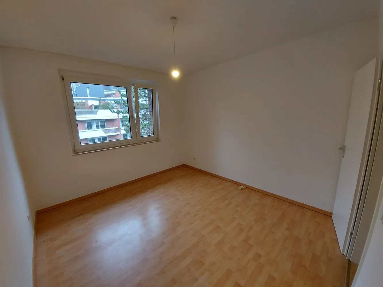 3 Zimmer Wohnung mit 90 m² in Düsseldorf – Bild 5