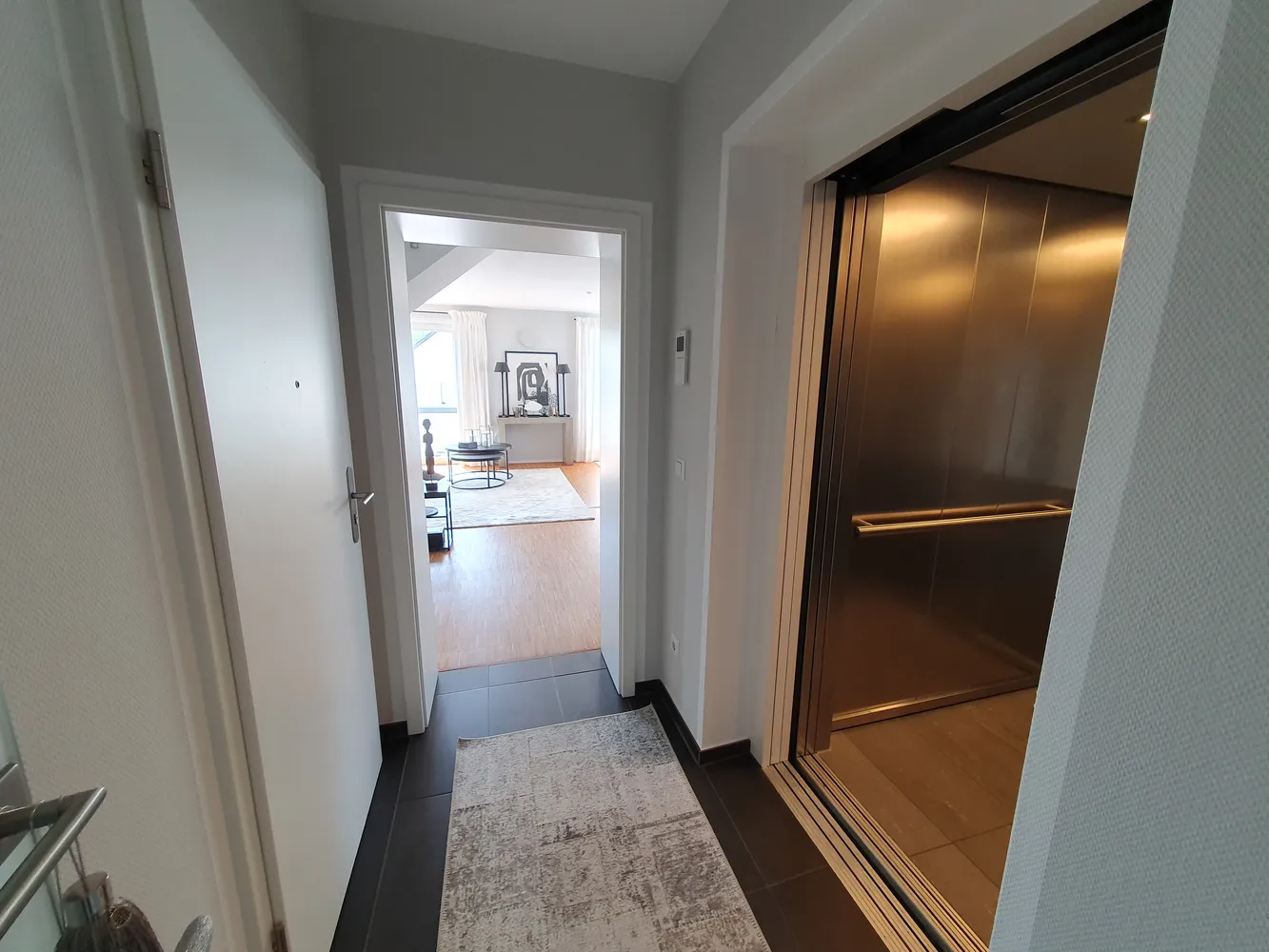 4 Zimmer Wohnung mit 137 m² in Bielefeld – Bild 7