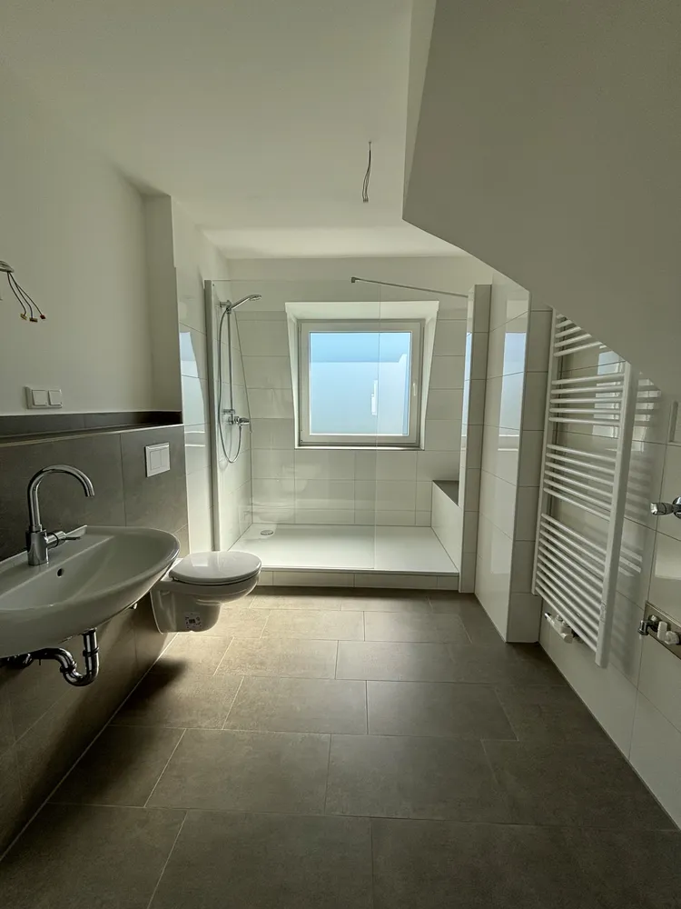 2 Zimmer Wohnung mit 60 m² in Wuppertal – Bild 4