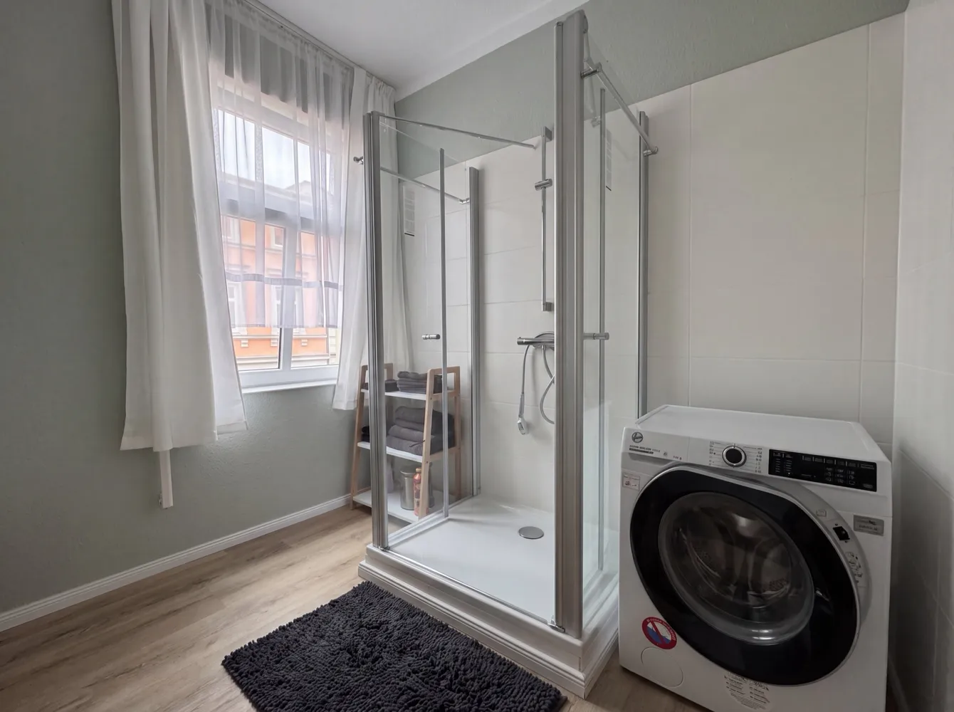 2 Zimmer Wohnung mit 50 m² in Schwerin – Bild 2