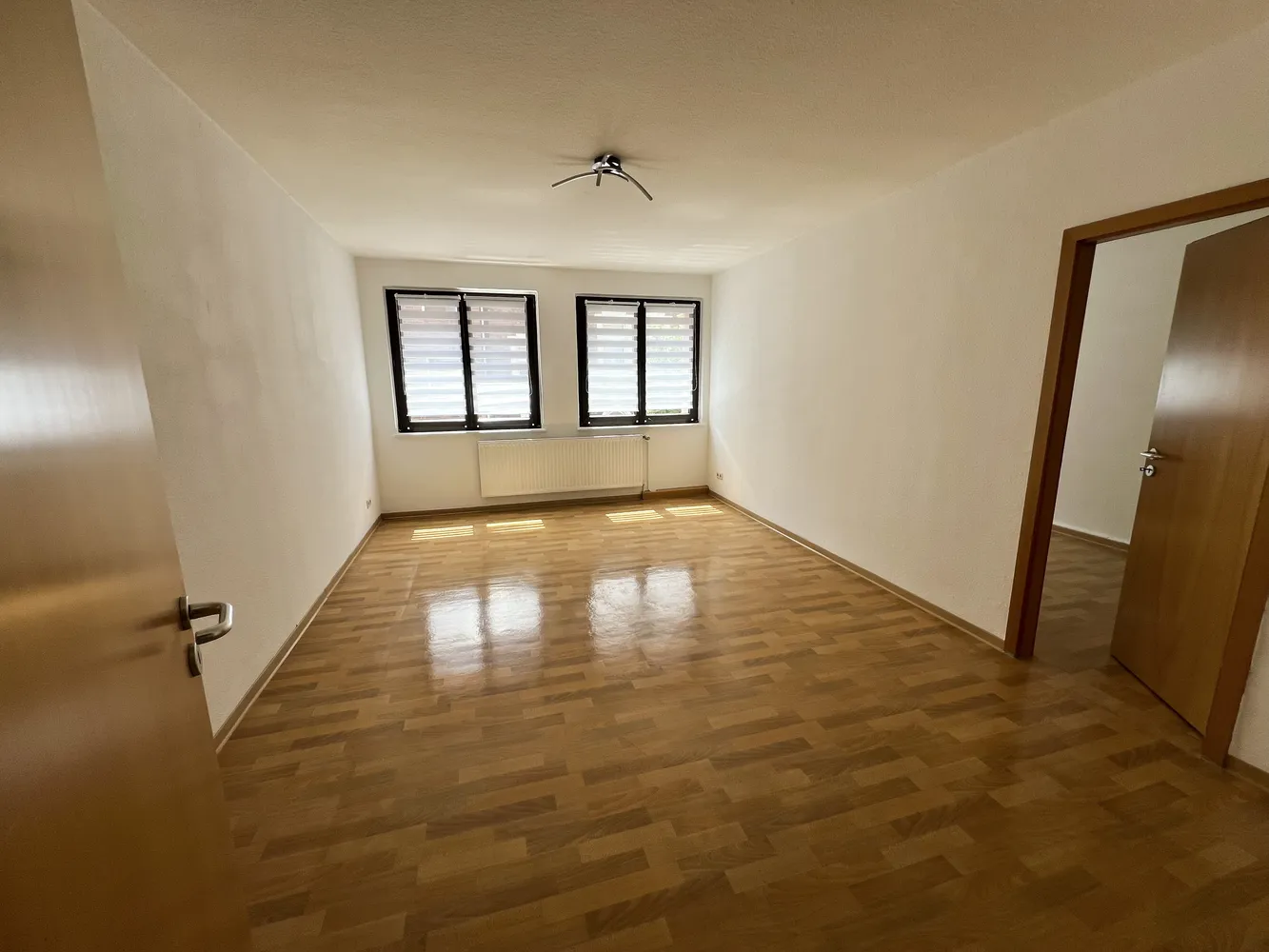 3 Zimmer Wohnung mit 72 m² in Duisburg – Bild 2