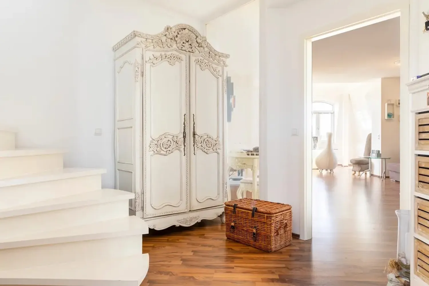 3 Zimmer Wohnung mit 166 m² in Wiesbaden – Bild 6