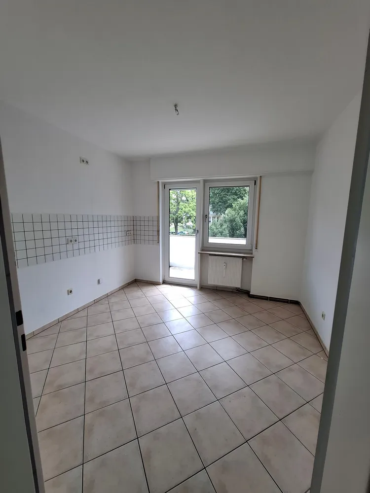 3 Zimmer Wohnung mit 93 m² in Wiesbaden – Bild 7