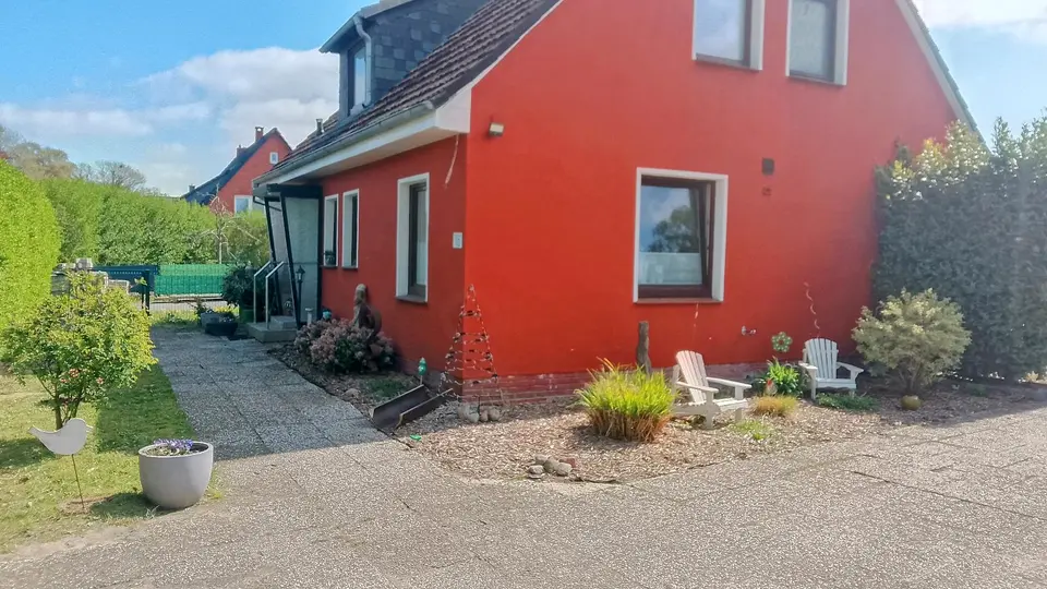 6 Zimmer Haus mit 103 m² in Oldenburg – Bild 1