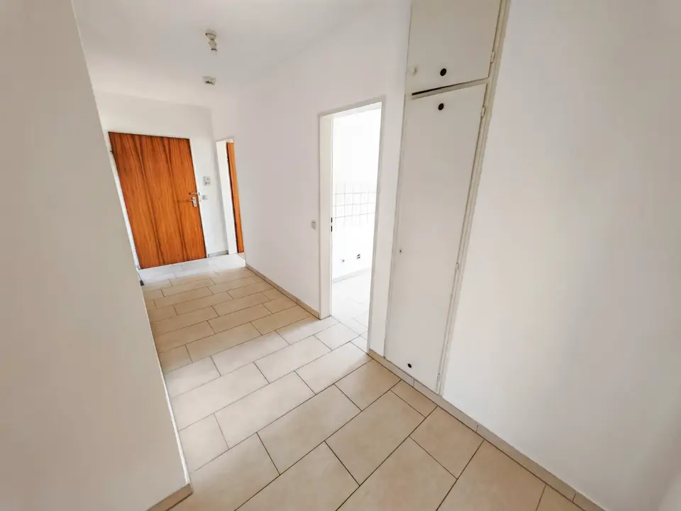 3 Zimmer Wohnung mit 68 m² in Regensburg – Bild 8