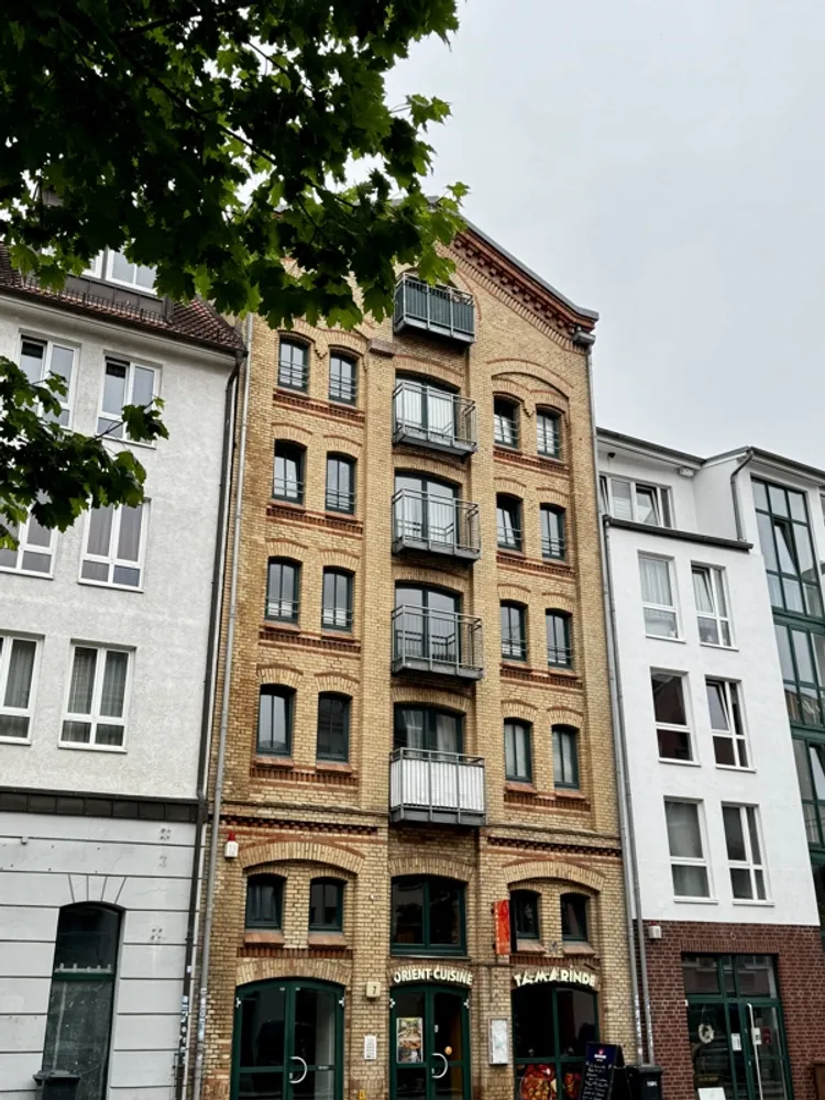 2 Zimmer Wohnung mit 64 m² in Rostock – Bild 1