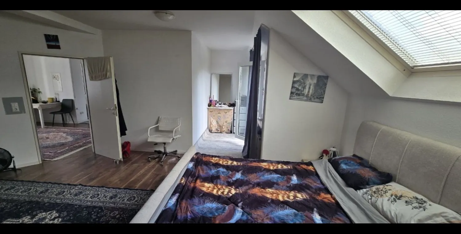 6 Zimmer Wohnung mit 140 m² in Duisburg – Bild 4