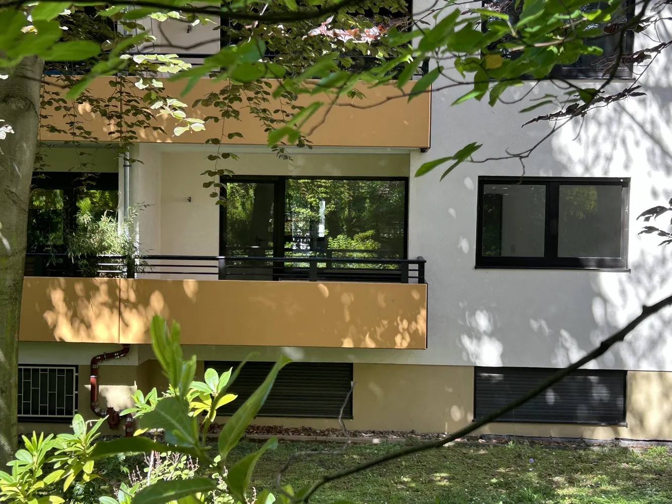 3 Zimmer Wohnung mit 80 m² in Frankfurt am Main – Bild 3