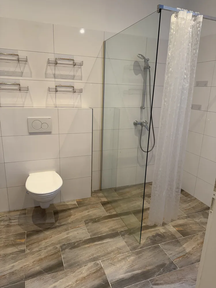 2 Zimmer Wohnung mit 80 m² in Wuppertal – Bild 2