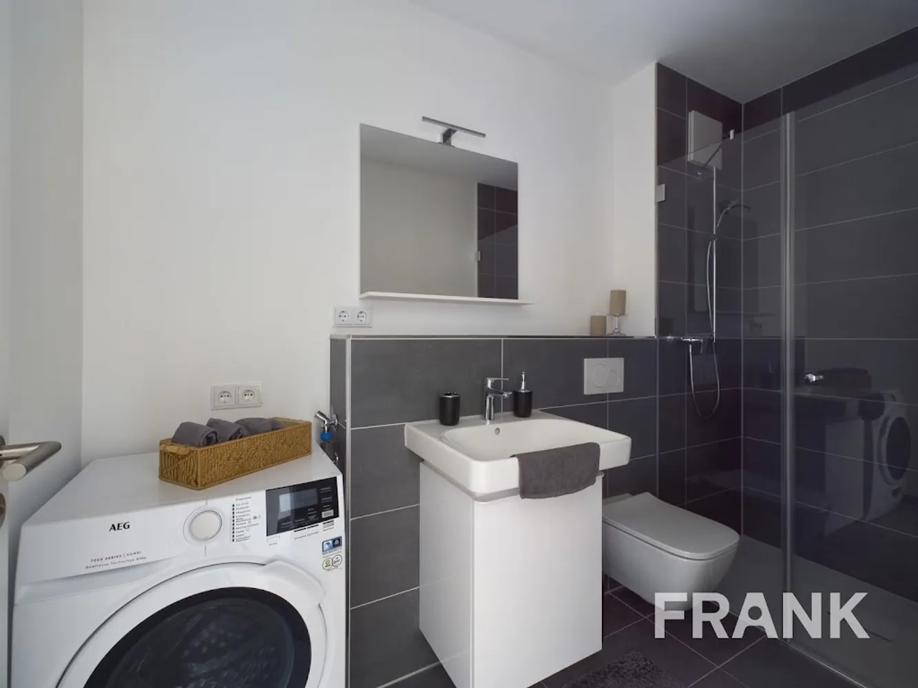 1 Zimmer Wohnung mit 33 m² in Frankfurt am Main – Bild 6