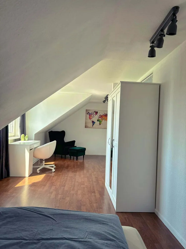WG-Zimmer mit 20 m² in Düsseldorf – Bild 3