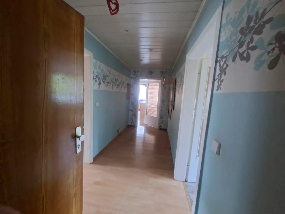 3 Zimmer Wohnung mit 110 m² in Aschersleben – Bild 8