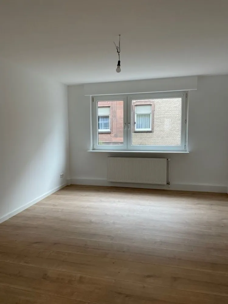 5 Zimmer Wohnung mit 105 m² in Mannheim – Bild 8