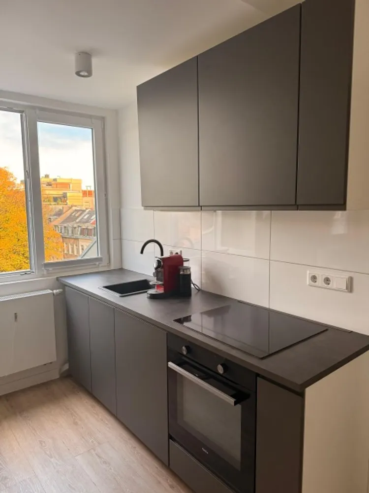 1 Zimmer Wohnung mit 30 m² in Köln – Bild 2