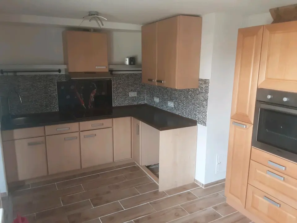 2 Zimmer Haus mit 78 m² in Saarbrücken – Bild 2